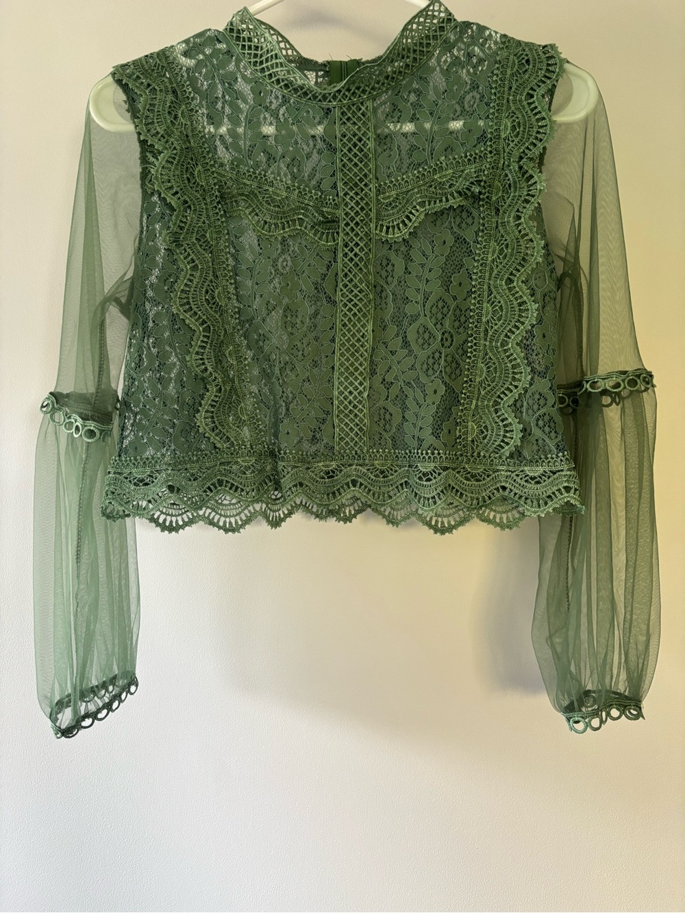 Green Lace High-Neck Long-Sleeve Top